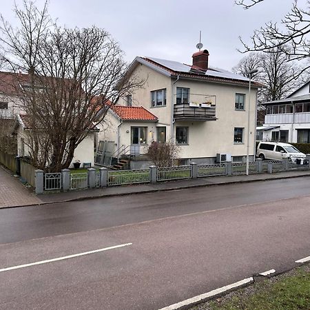 Kaellarlaegenhet Floragatan Lägenhet Halmstad Exteriör bild